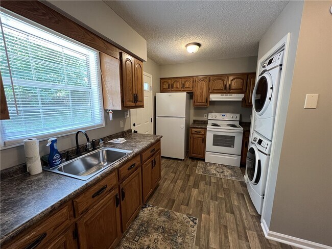 Foto del edificio - 107 Sycamore Ln