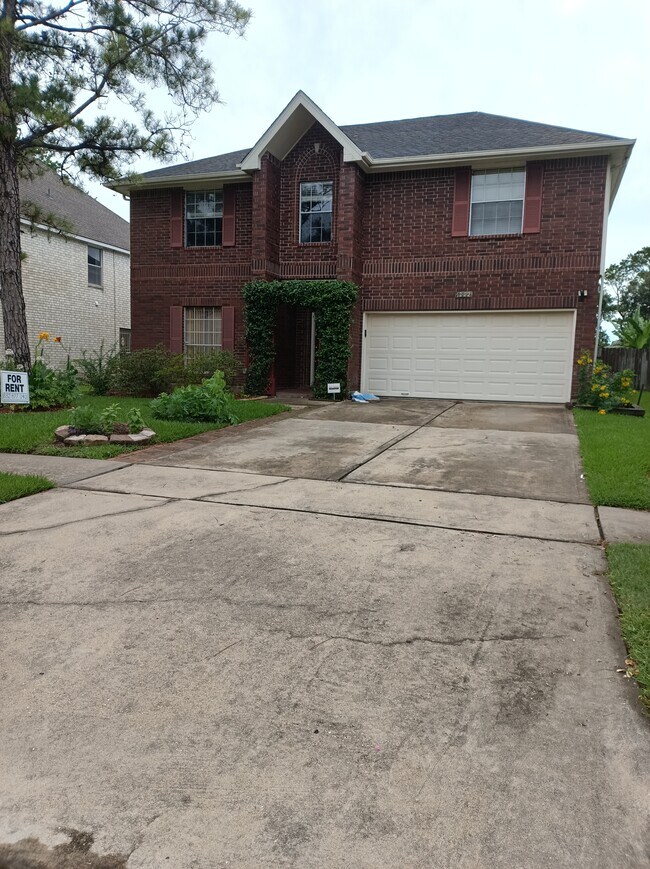 Foto del edificio - 1222 Bluestone Dr