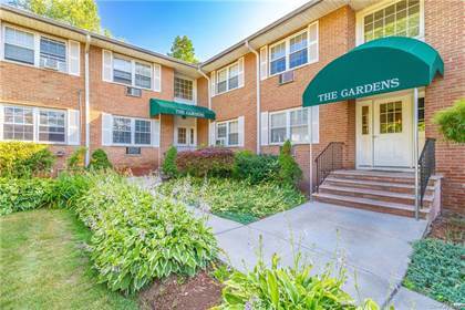 The Gardens - 260 West St