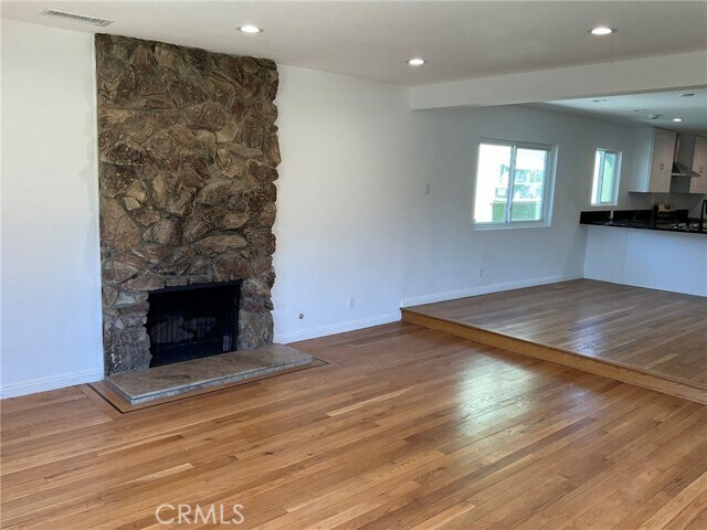 Foto principal - 19953 Ingomar St