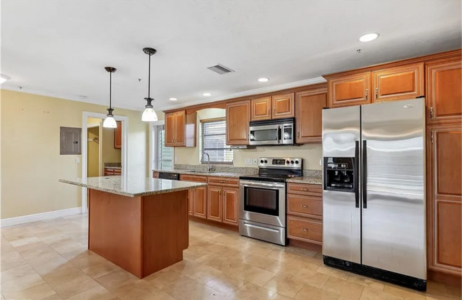 Foto del edificio - 4225 SE 19th Ave