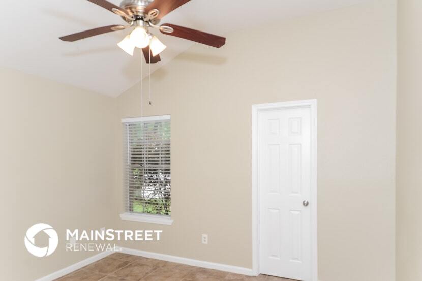 Foto principal - 2127 Whittier Dr