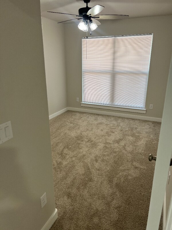 Foto del edificio - 2300 Copperhead Rd