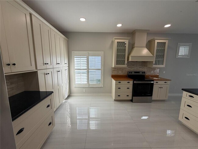 Foto del edificio - 14288 Lovers Key Ln