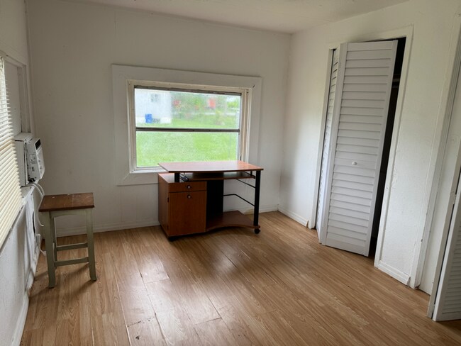 Foto del edificio - 135 Cypress St SW