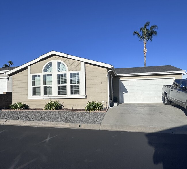 Building Photo - 15935 Spring Oaks Rd