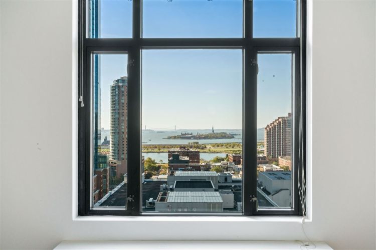 Foto principal - 105 Greene St