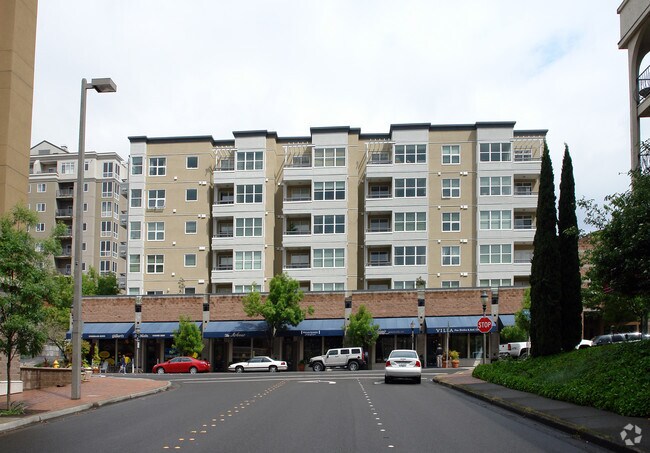 Building Photo - The McKee Condominium