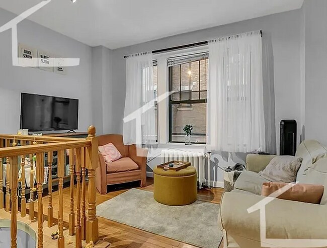 Spacious 4-Bed/2-Bath in Fenway – Steps to... - Spacious 4-Bed/2-Bath in Fenway – Steps to... Apartment