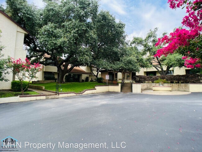 Foto del edificio - 2 br, 2 bath House - 7123 Thrush View Ln #18D