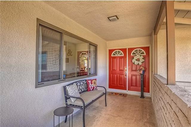 Foto del edificio - 15103 Wilson Ct