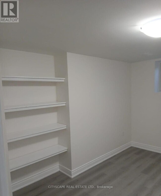 Building Photo - 1325 Beauty Bush Ct