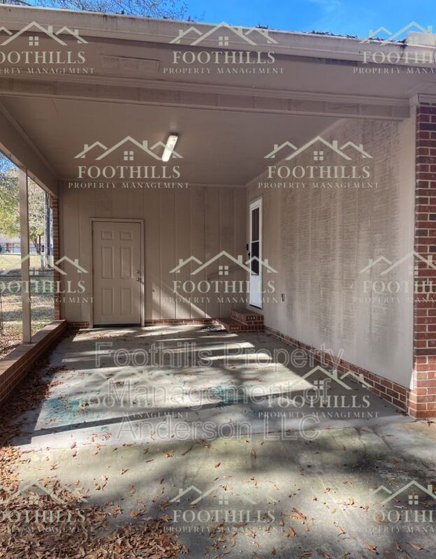 Building Photo - 1118 Gilreath Rd