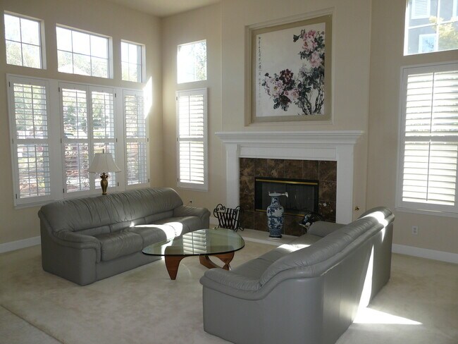 Foto del edificio - Gorgeous Country Estates 4BR 3.5BA Home in Almaden