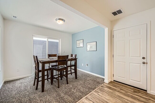 Building Photo - 9161 Castlebear Dr