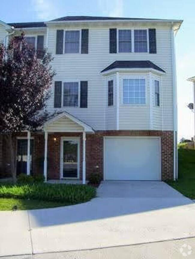 Building Photo - 125 Margate Dr