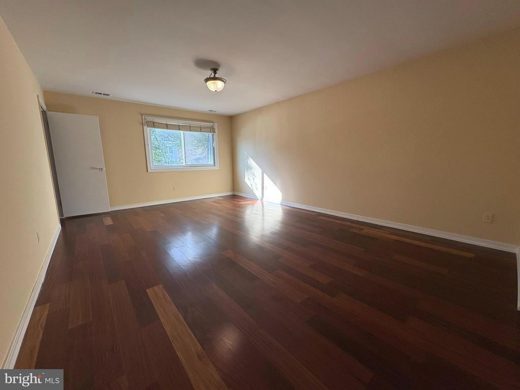 Foto principal - 6317 Pearce Ave