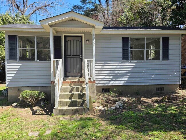 Building Photo - 4030 Gonzales Ave