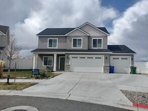 Building Photo - 835 S 2380 W