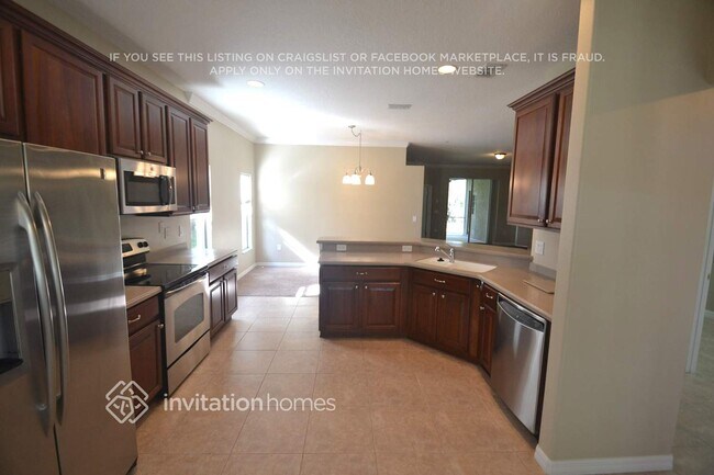 Building Photo - 5542 Ansley Way