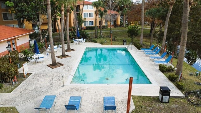 Building Photo - 10725 Cleary Blvd