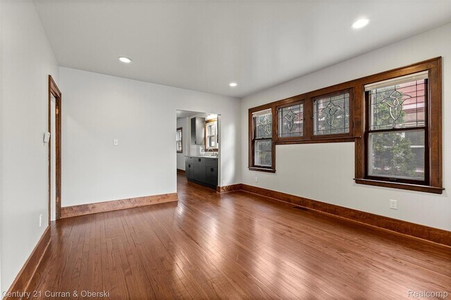 Foto del edificio - 8804 Mason Pl