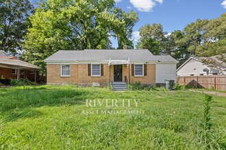 Building Photo - 1232 Vaughn Rd