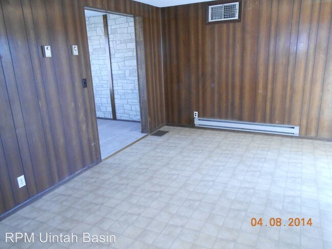 Foto del edificio - 325 W 600 N