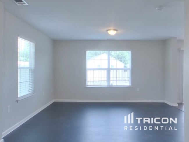 Building Photo - 5522 Graypark Drive Charlotte NC