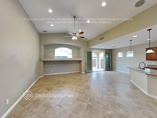 Building Photo - 8124 Chimney Bluff St