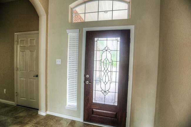 Foto del edificio - 30 N Montfair Park Cir
