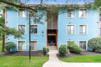 Building Photo - 123 Echelon Rd