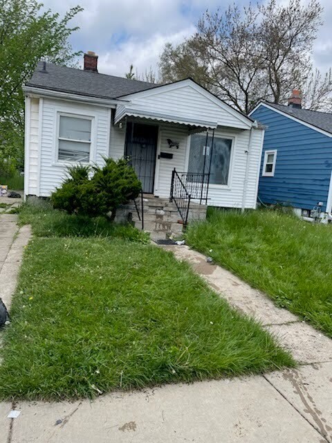 Primary Photo - 20555 Albany St