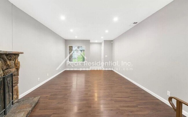 Building Photo - 2 br, 2 bath House - 6804 Barbara Lee Circle