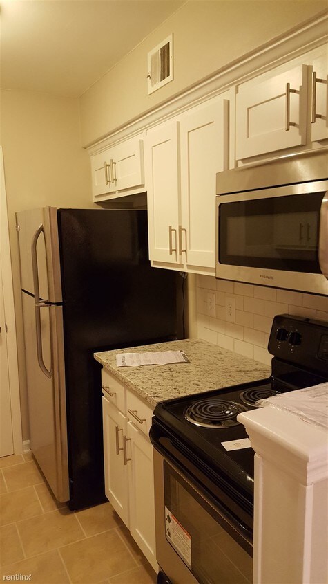 Primary Photo - 1113 Wingate Way