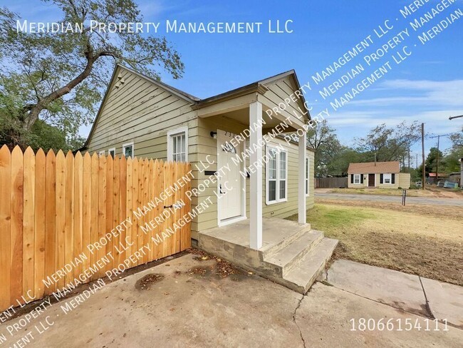 Foto del edificio - Charming 2/1 home in Central Lubbock