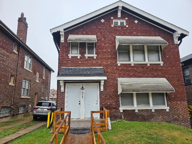 Building Photo - 4645 Shirley Pl