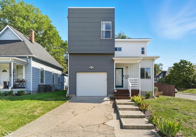 Building Photo - Beautiful 3 Bedroom 2.5 Bathroom Home!