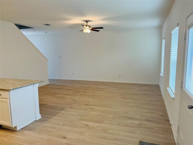 Building Photo - 434 Aplite Pass