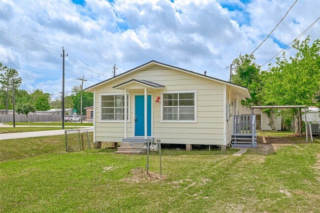 Building Photo - 4222 Sevan St