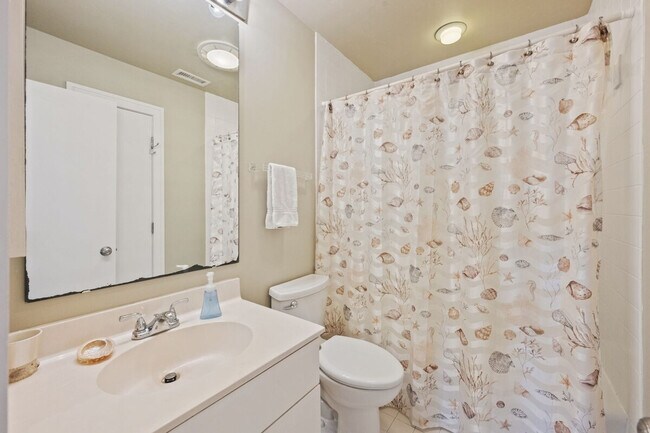 Building Photo - 321 Pioneer Loop