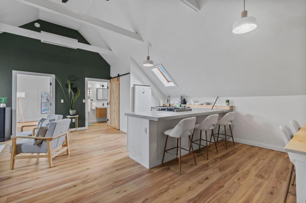 Foto principal - 50 E St
