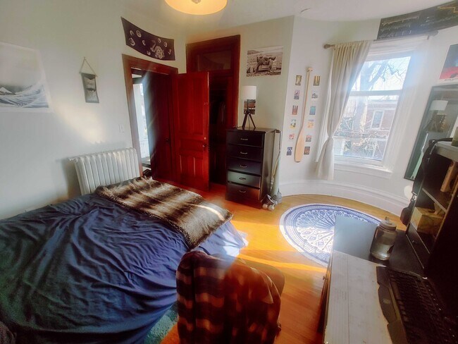 Photo du bâtiment - 104 Wellington St