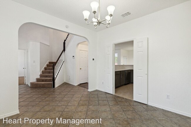 Building Photo - 4 br, 3 bath House - 3305 High Meadow Dr