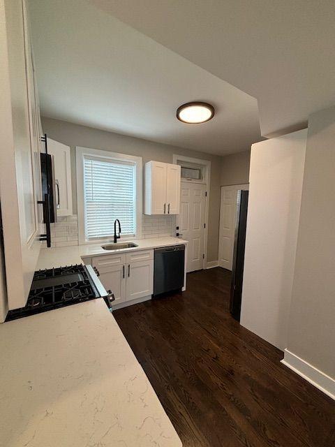 Building Photo - 2 bedroom in Chicago IL 60647