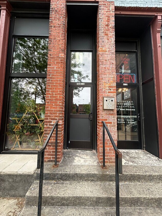 1220 2nd St Unit Apartment A, Stevens Point, WI 54481 Room for Rent