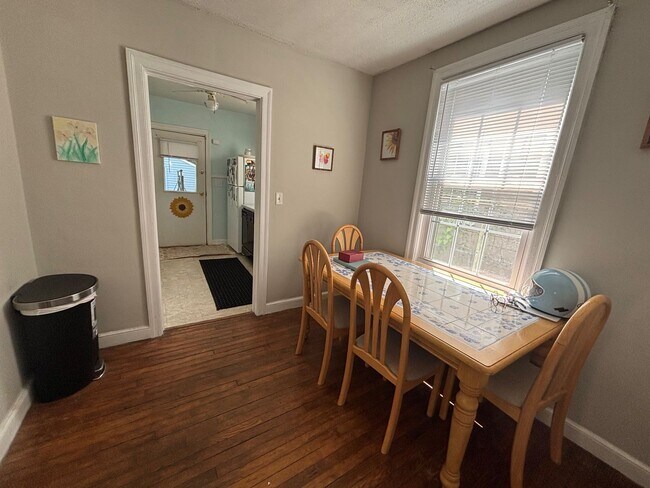 Foto del edificio - Rosewood Cutie