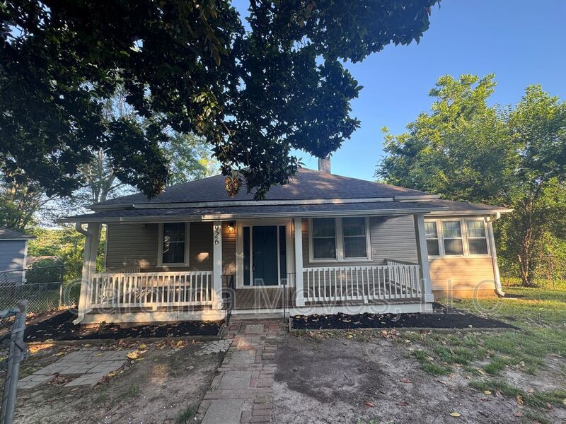 Foto principal - 926 2nd Ave