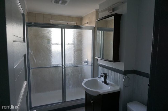 Foto del edificio - 584 W Boylston St