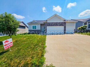 Building Photo - 16656 Wilden Dr